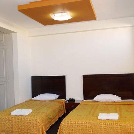 Hotel Gran Sipan チクラーヨ 部屋 写真