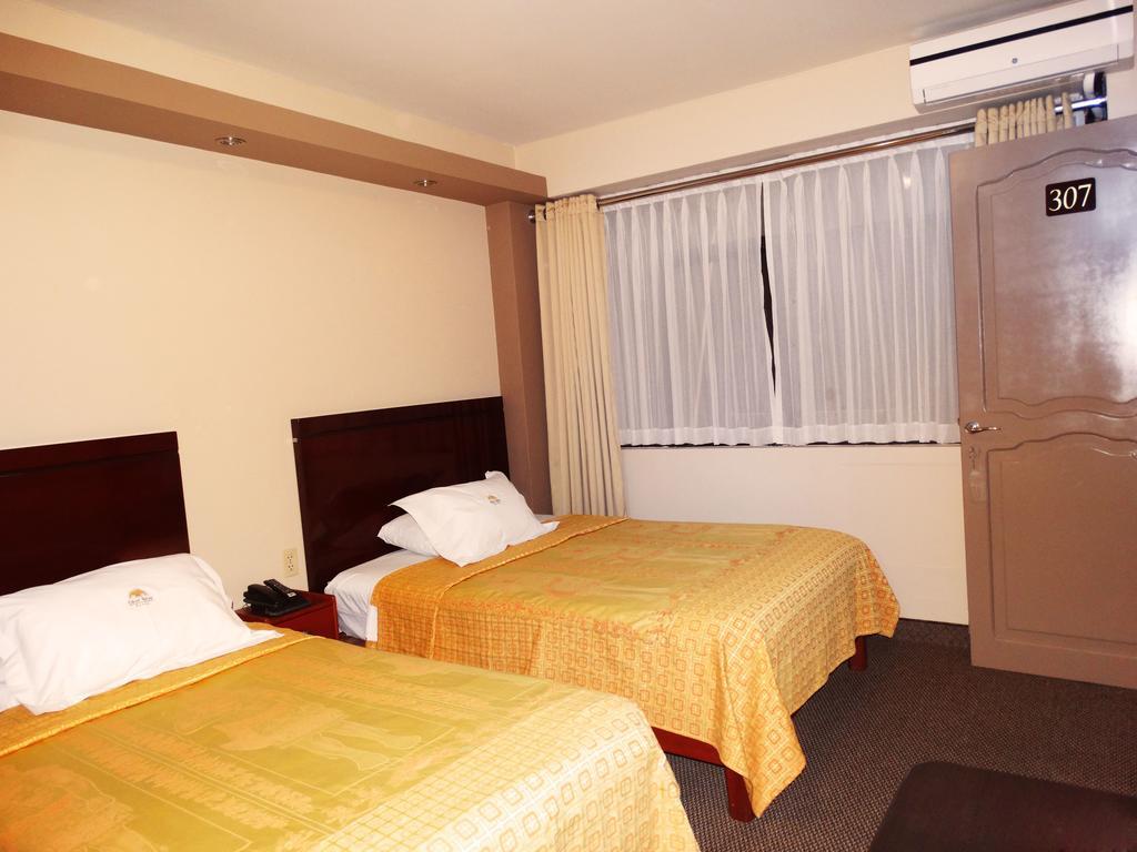 Hotel Gran Sipan チクラーヨ 部屋 写真